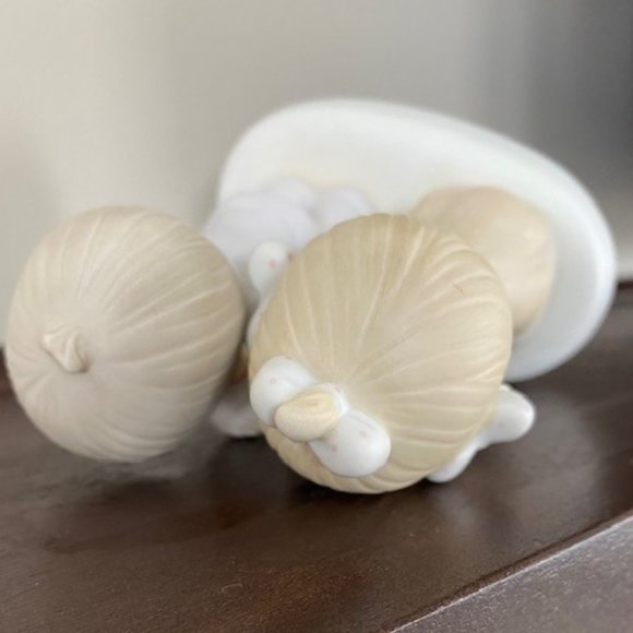 Vintage PRECIOUS MOMENTS  "Rejoicing with You" (Baptism Figurine) - Picture 6 of 8